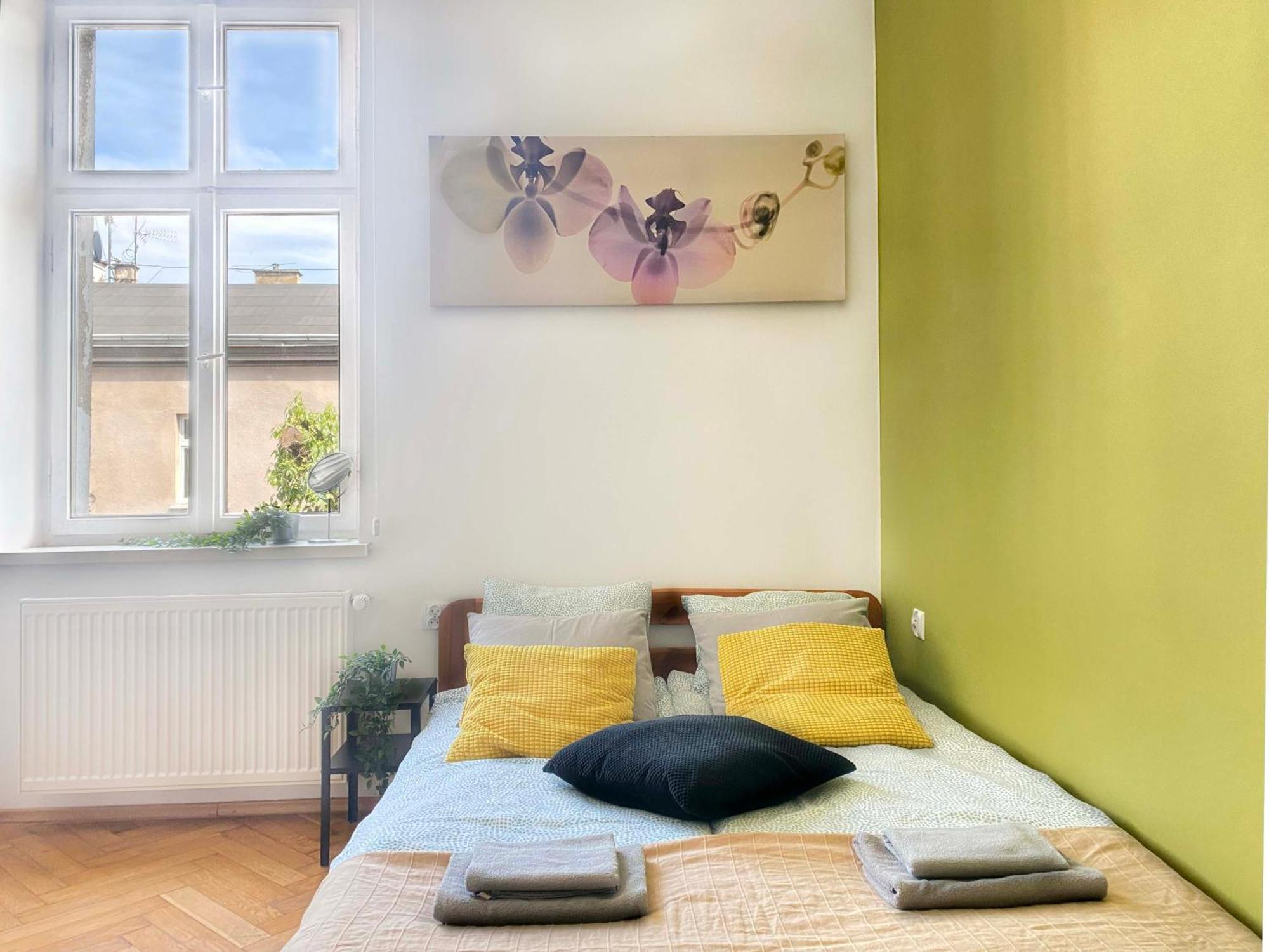 Perfect Place For Couples, Pilsudskiego Street - Old Town Krakow