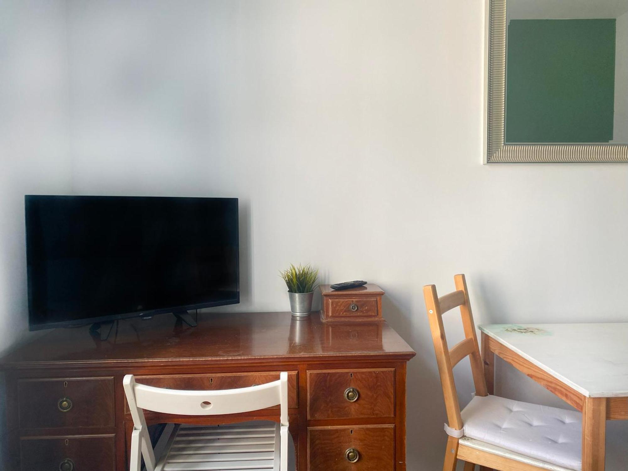 Apartment Perfect Place For Couples, Pilsudskiego Street - Old Town
