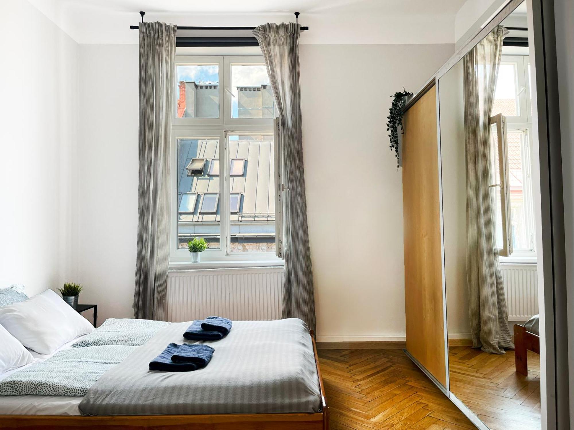 Perfect Place For Couples, Pilsudskiego Street - Old Town Apartament Kraków