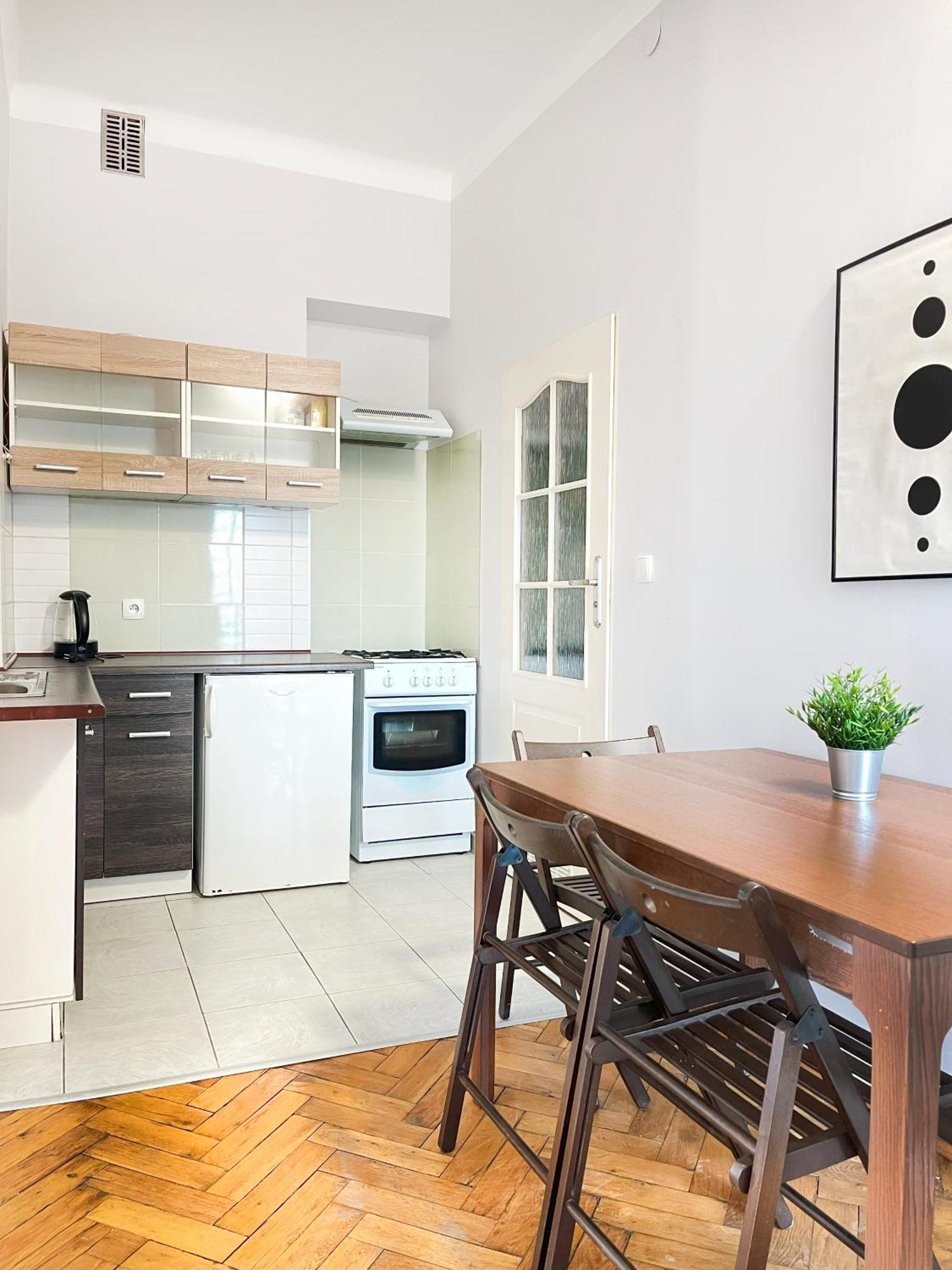 Apartament Perfect Place For Couples, Pilsudskiego Street - Old Town *