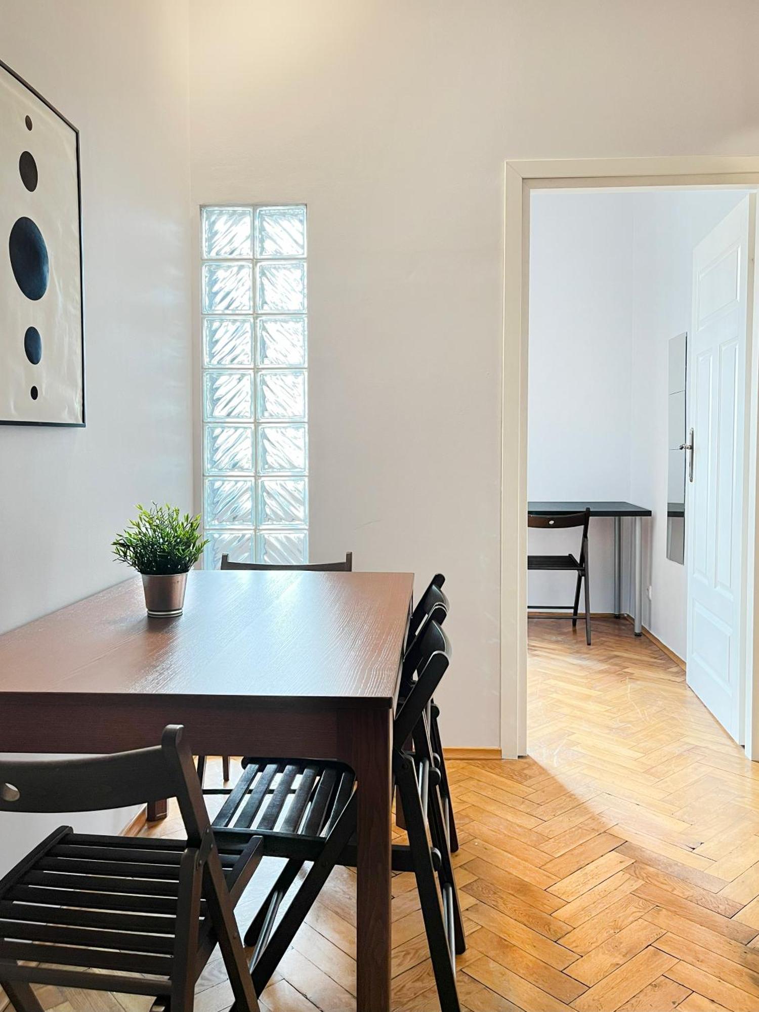 Perfect Place For Couples, Pilsudskiego Street - Old Town Apartament