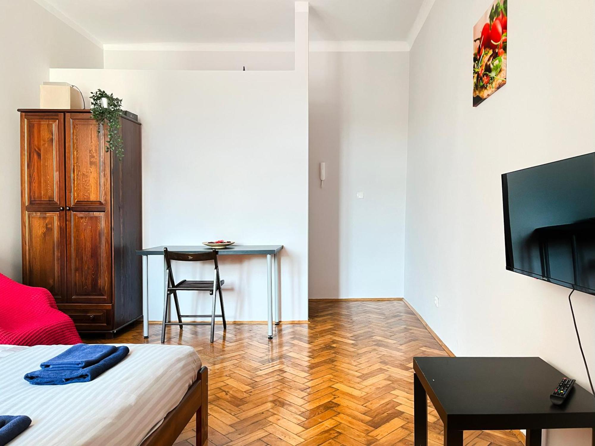 Perfect Place For Couples, Pilsudskiego Street - Old Town *