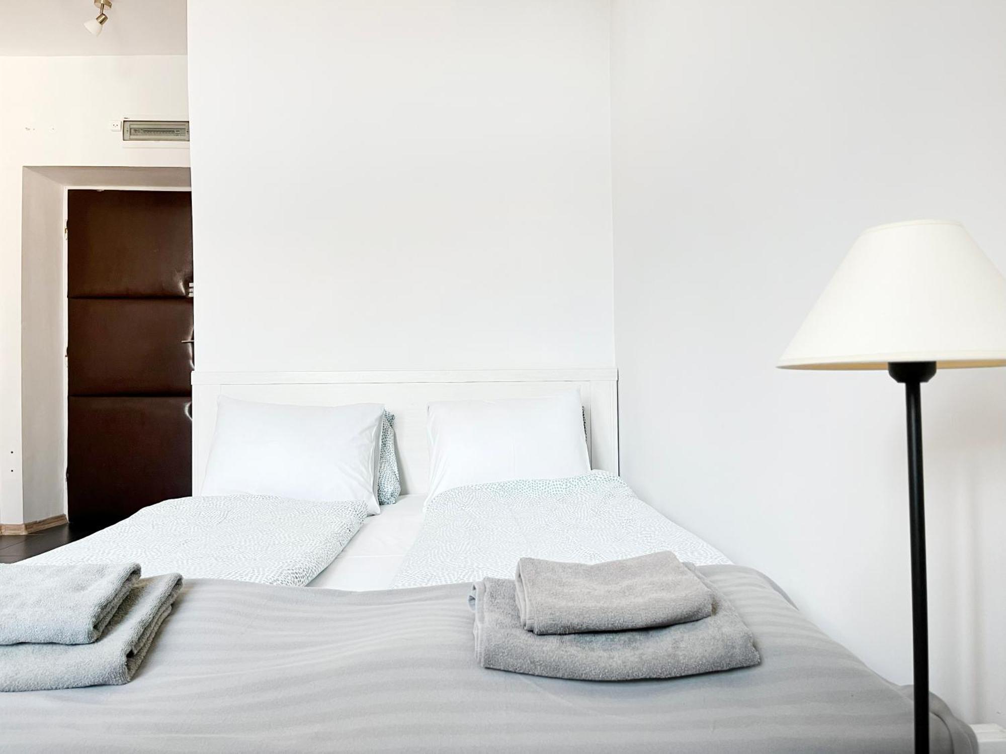 Perfect Place For Couples, Pilsudskiego Street - Old Town Apartament *
