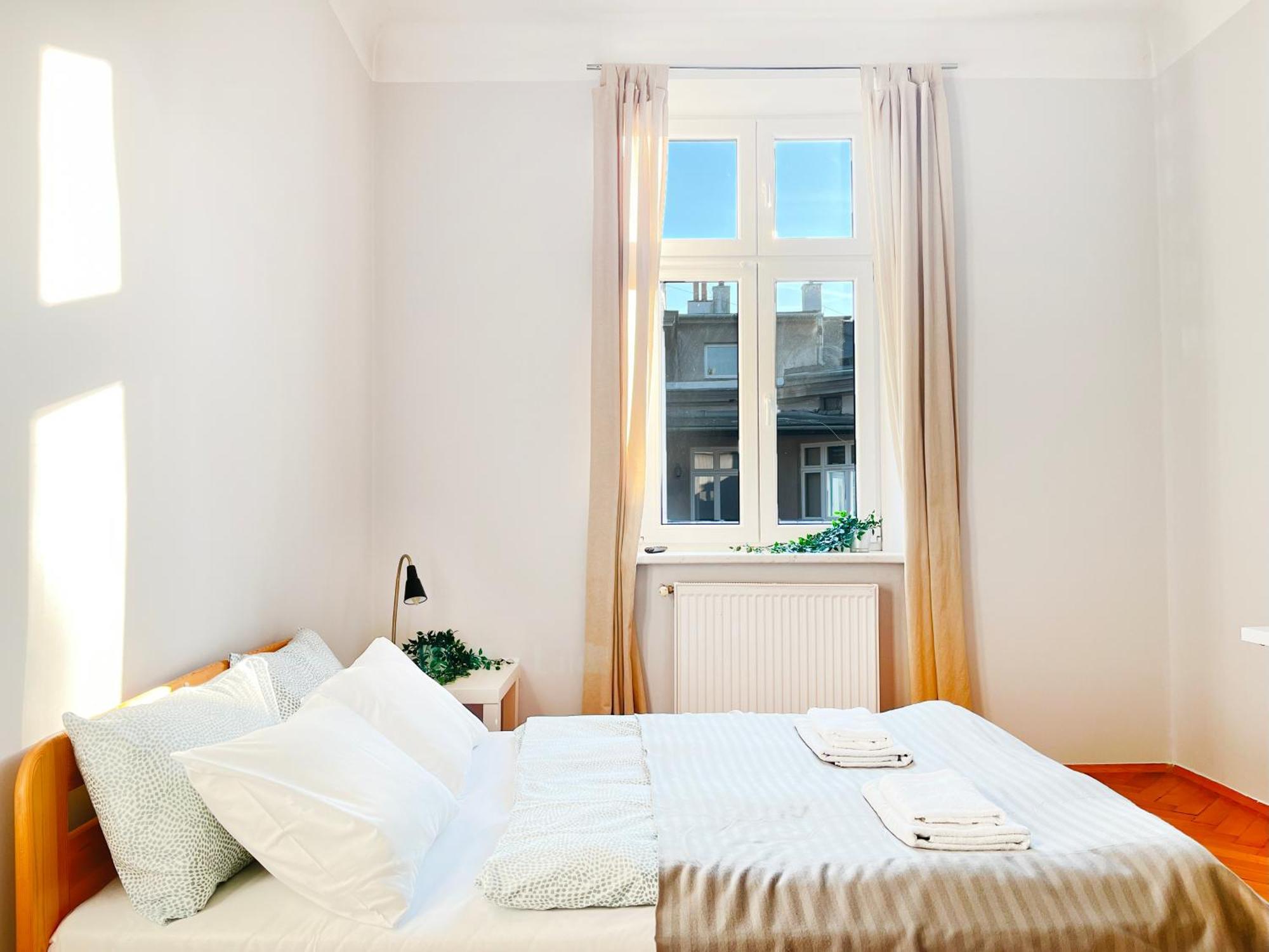 Perfect Place For Couples, Pilsudskiego Street - Old Town Apartament *